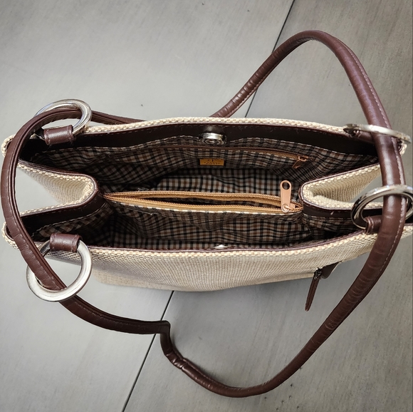 Saddle River Woven Shoulder Hand Bag - Picture 7 of 8